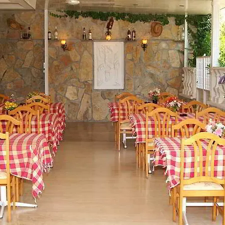 Evren Hotel 2*