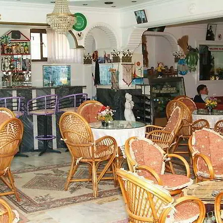 Hotel Evren 2*